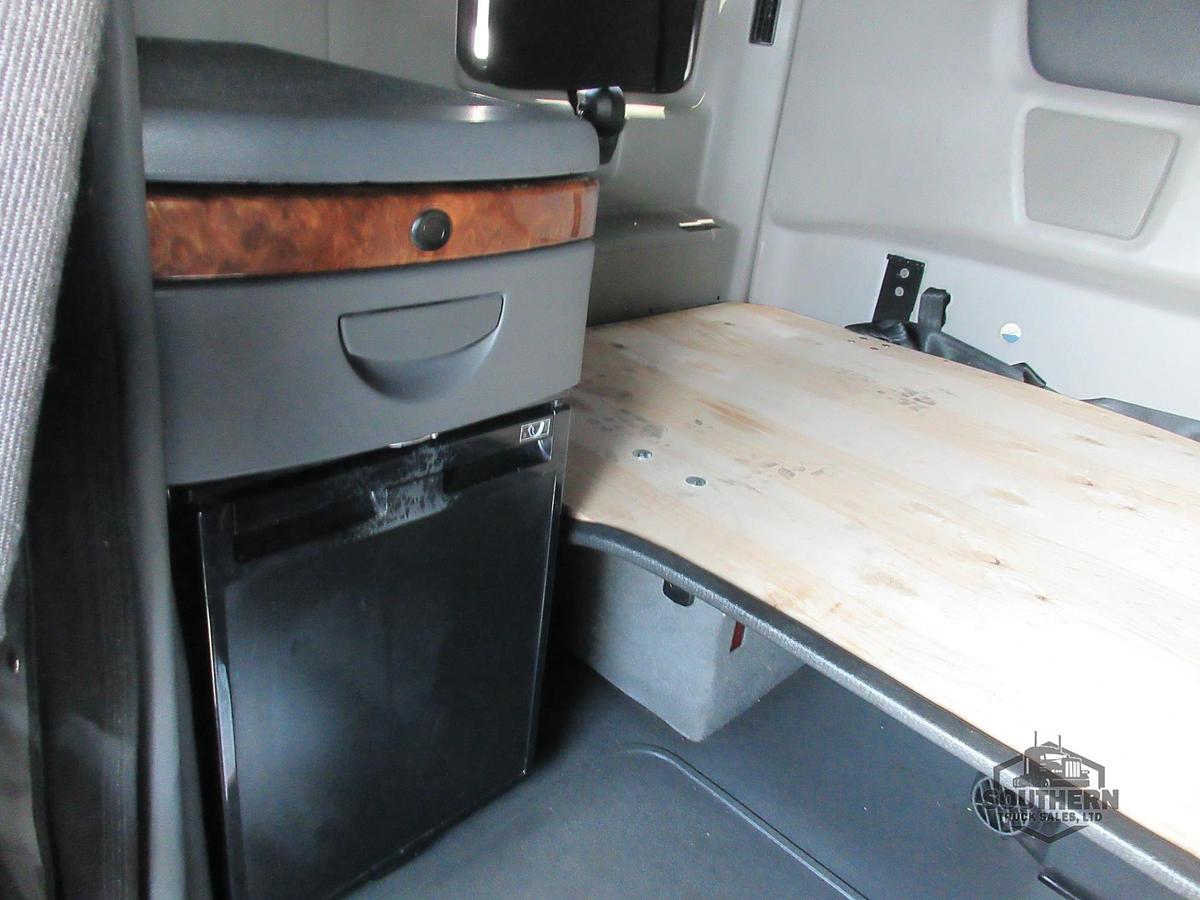 Used 2021 INTERNATIONAL LT