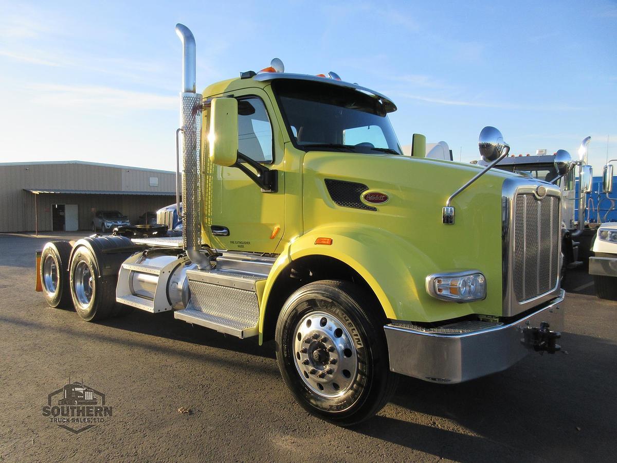 Used 2020 PETERBILT 567