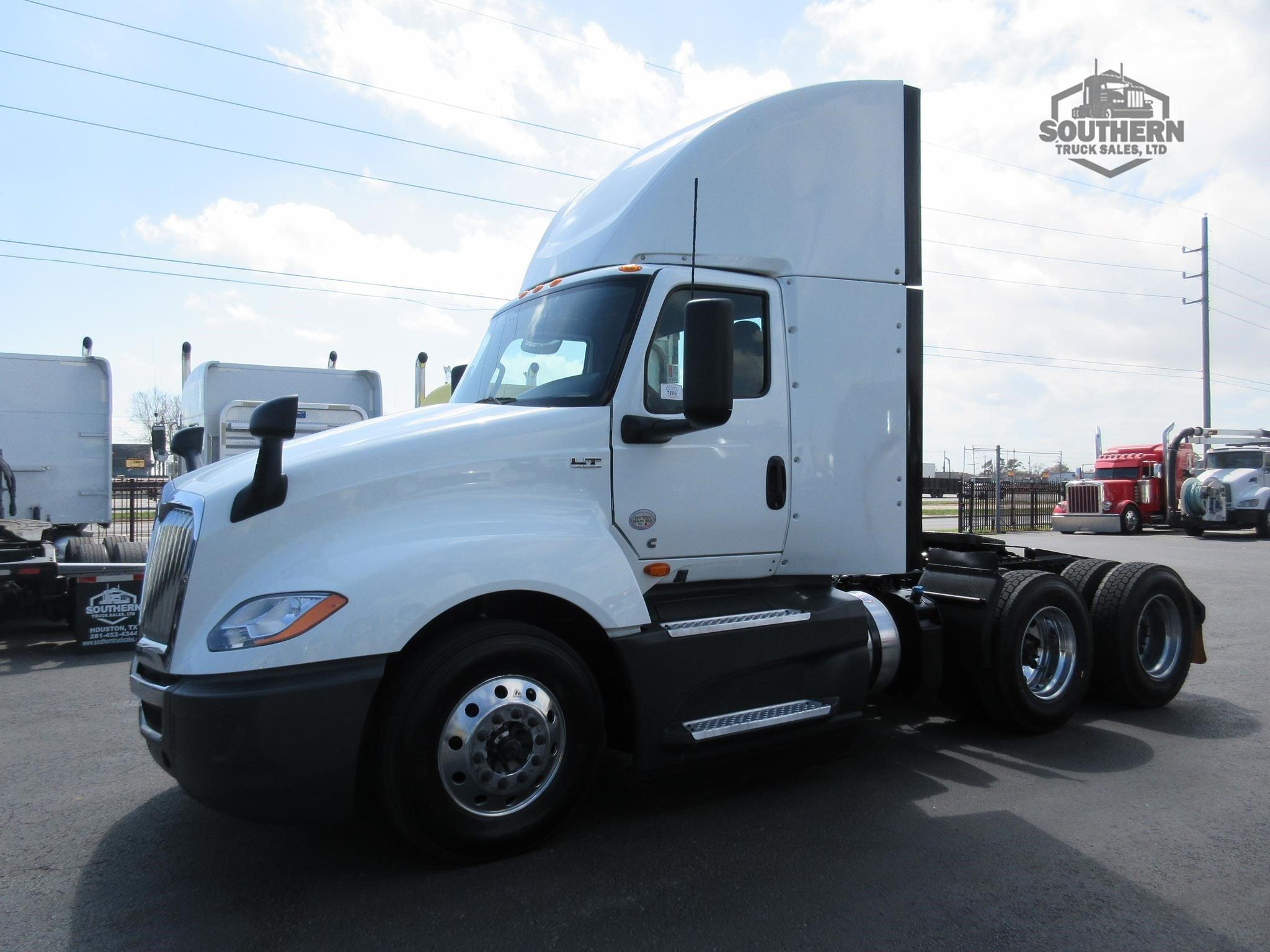 Used 2021 INTERNATIONAL LT