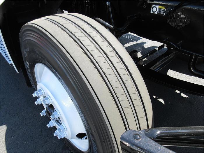 Used 2021 KENWORTH T270