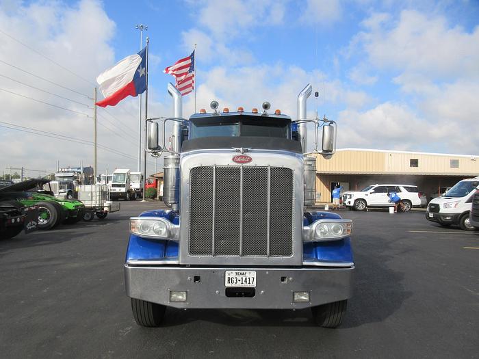 Used 2014 PETERBILT 389