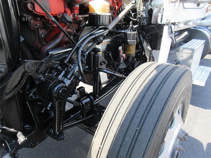 Used 2015 PETERBILT 389