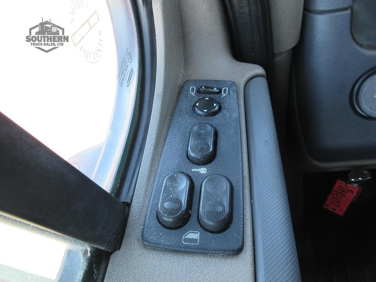 Used 2017 FREIGHTLINER CASCADIA 125