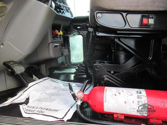 Used 2015 PETERBILT 365