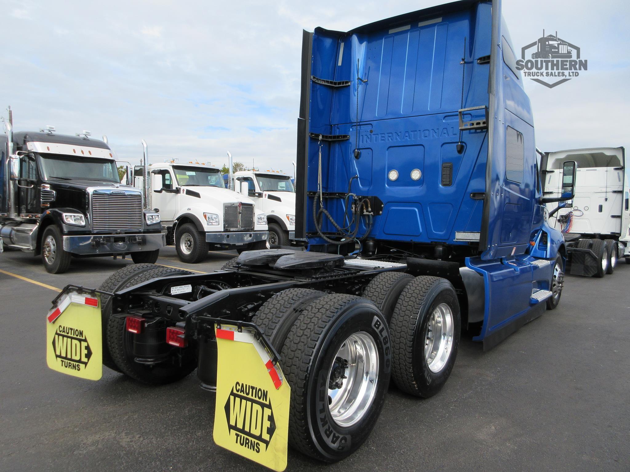 Used 2021 INTERNATIONAL LT