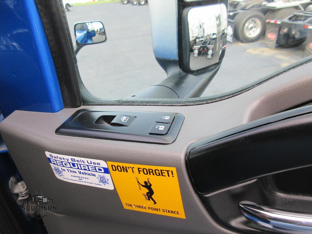 Used 2021 INTERNATIONAL LT