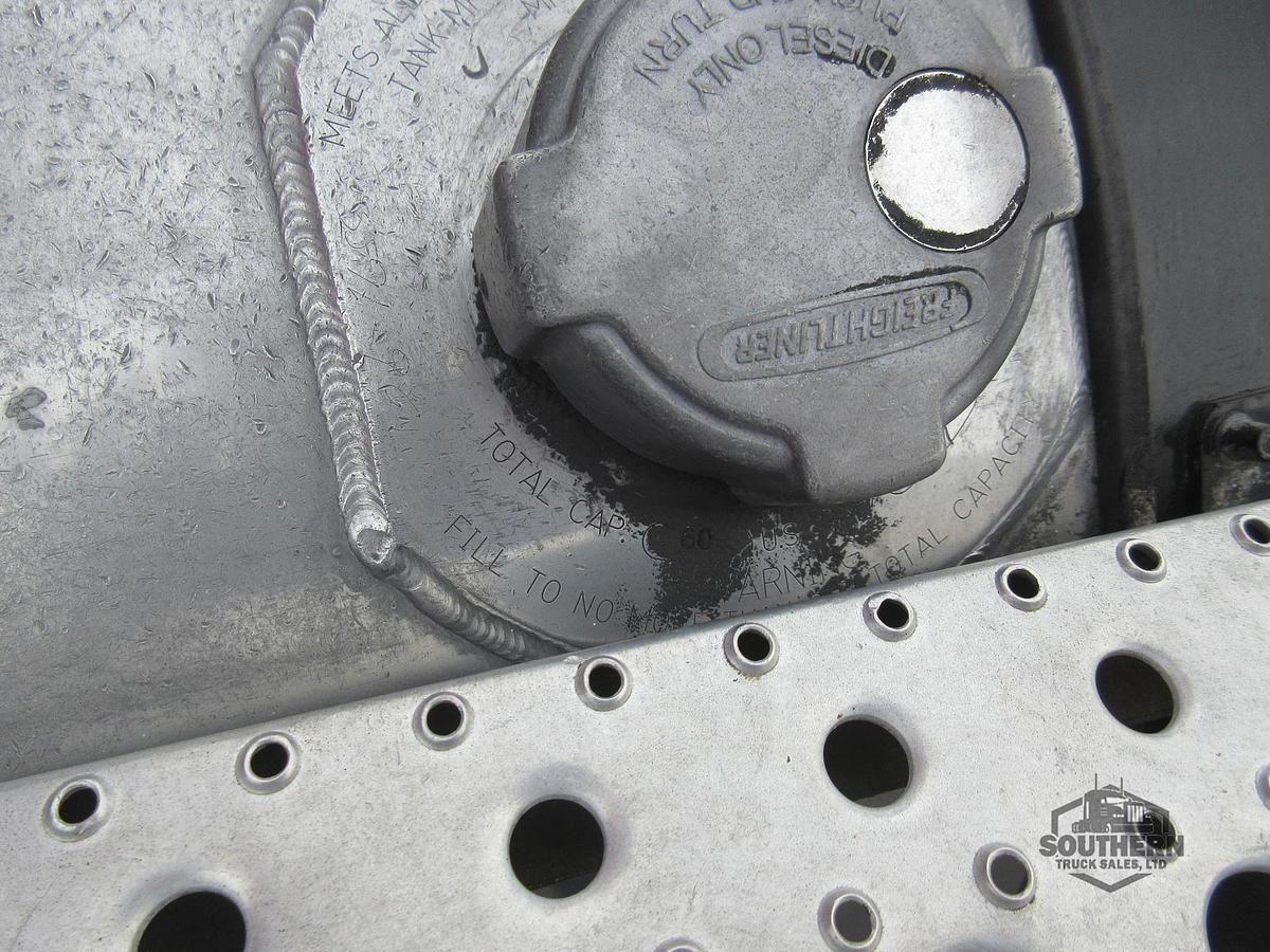 Used 2019 FREIGHTLINER CASCADIA 126