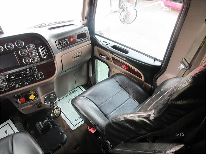 Used 2017 PETERBILT 389