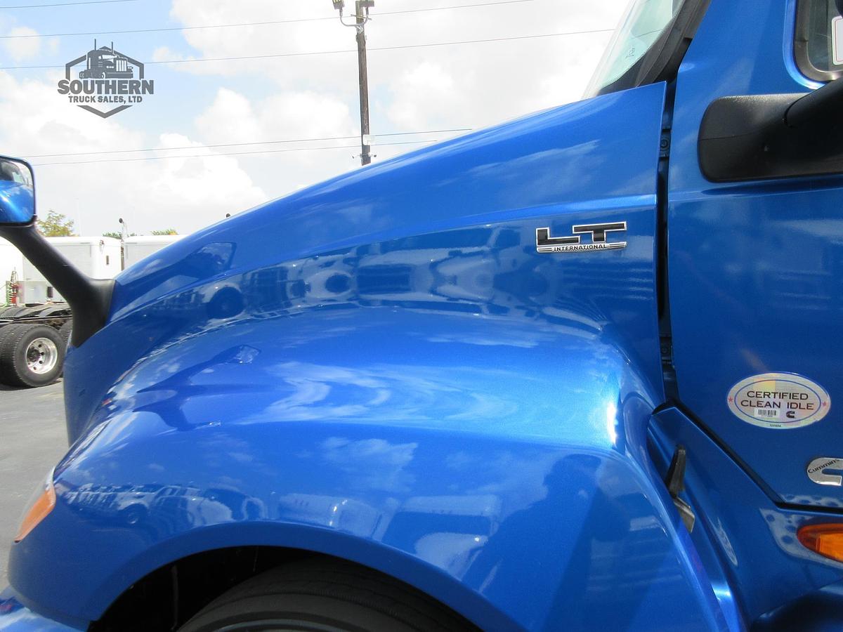 Used 2021 INTERNATIONAL LT