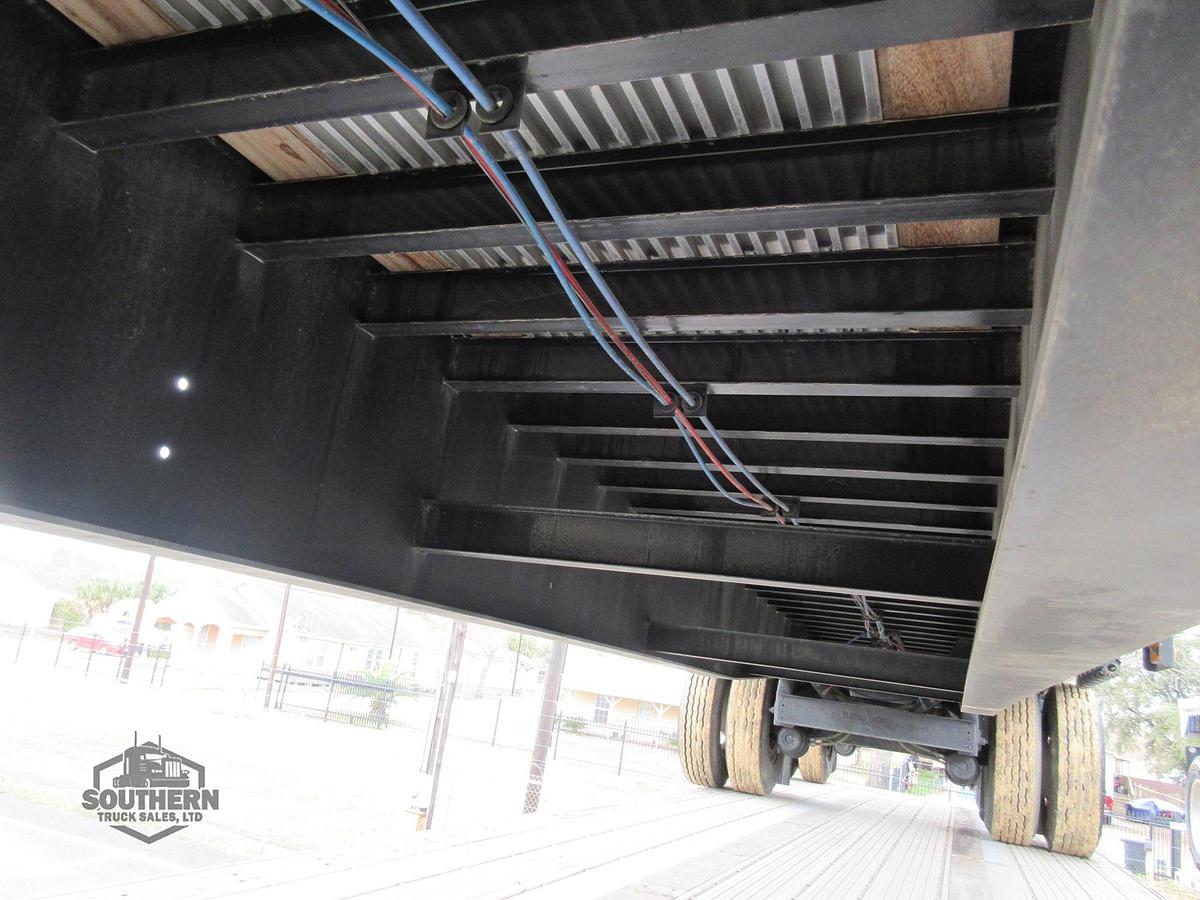 Used 2023 FONTAINE 48 ft x 102 in