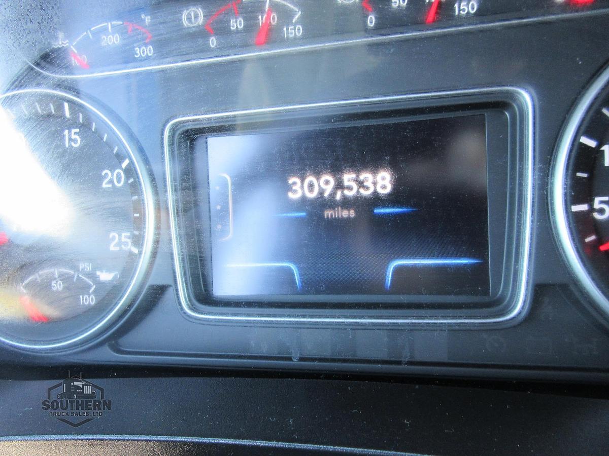 Used 2021 INTERNATIONAL LT