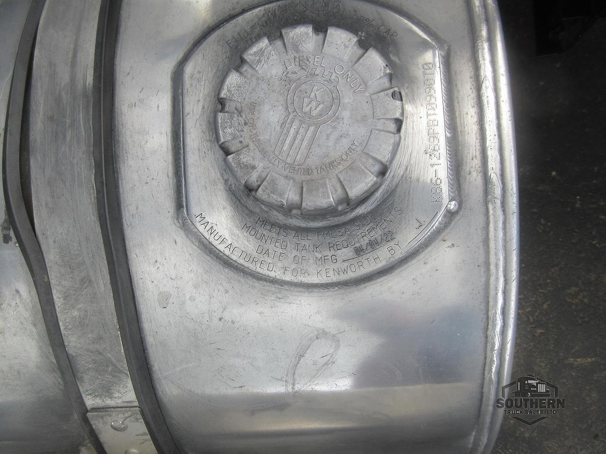Used 2023 KENWORTH T880