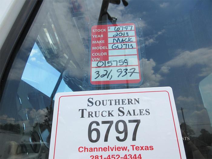 Used 2013 MACK GRANITE GU713