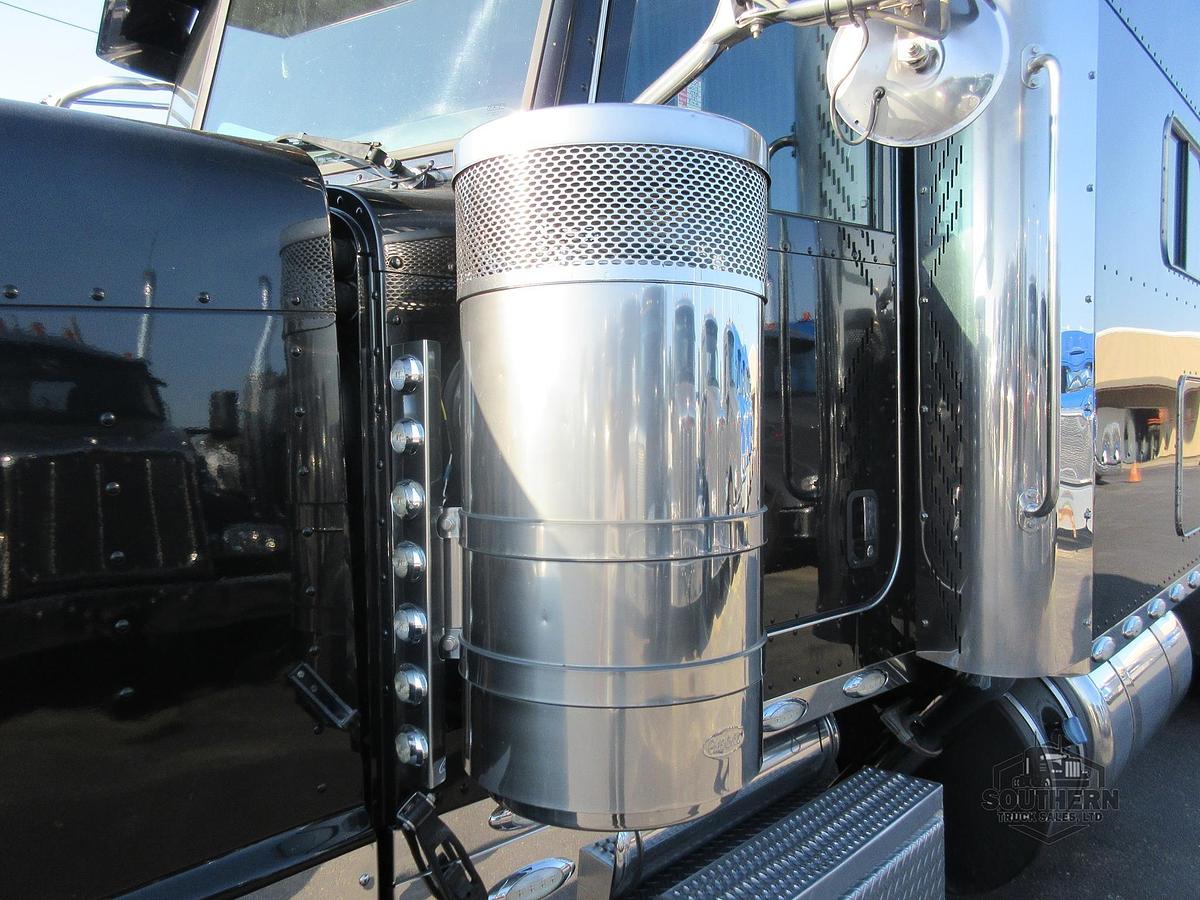 Used 2019 PETERBILT 389