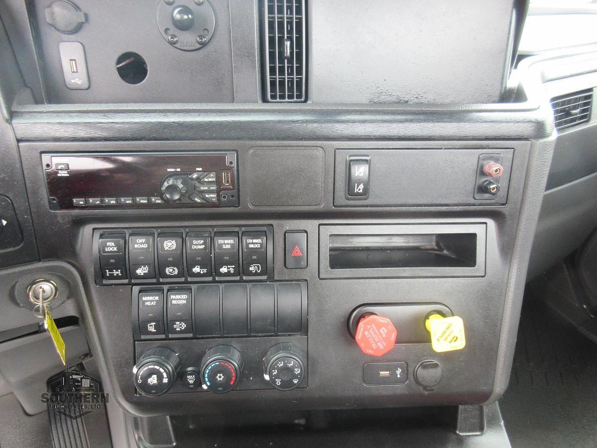 Used 2021 INTERNATIONAL LT