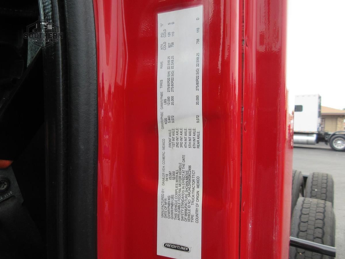 Used 2019 FREIGHTLINER CASCADIA 126