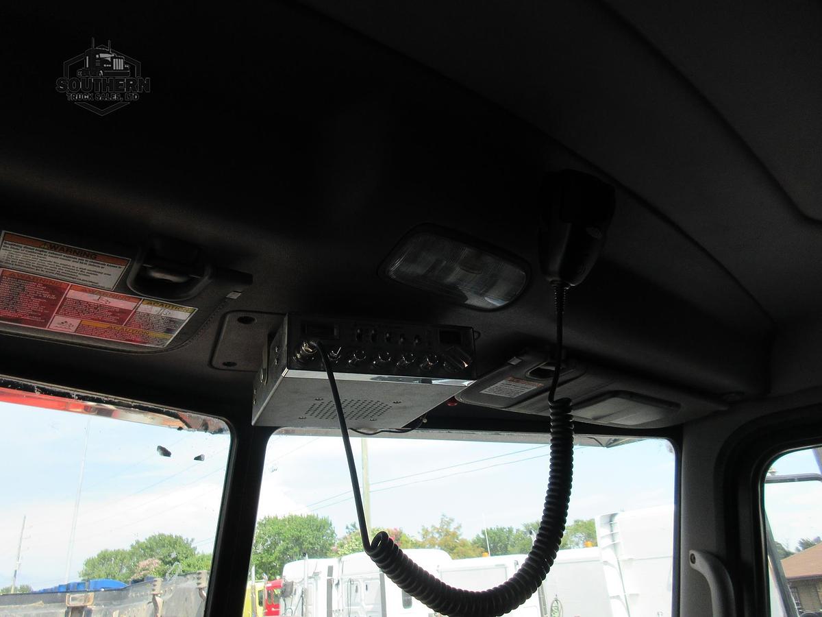 Used 2024 PETERBILT 389