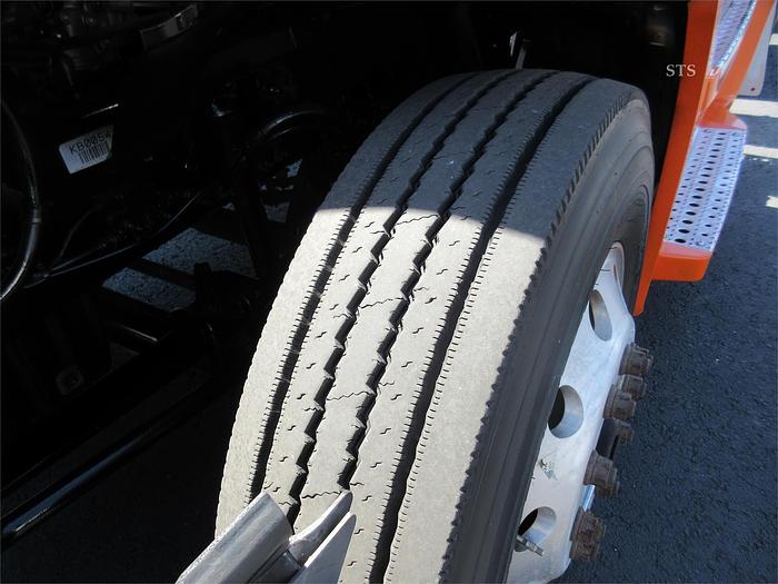 Used 2018 FREIGHTLINER CASCADIA 116