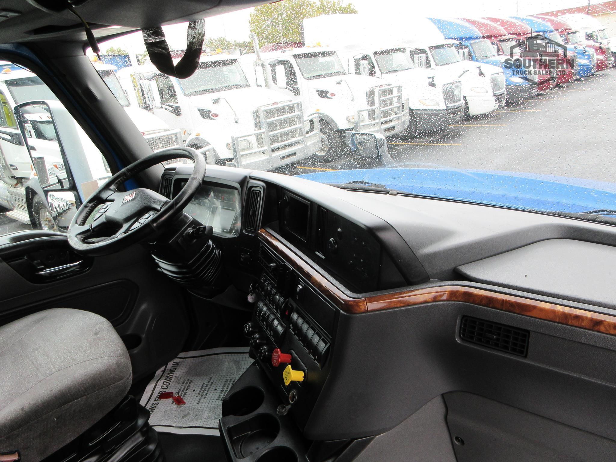 Used 2021 INTERNATIONAL LT
