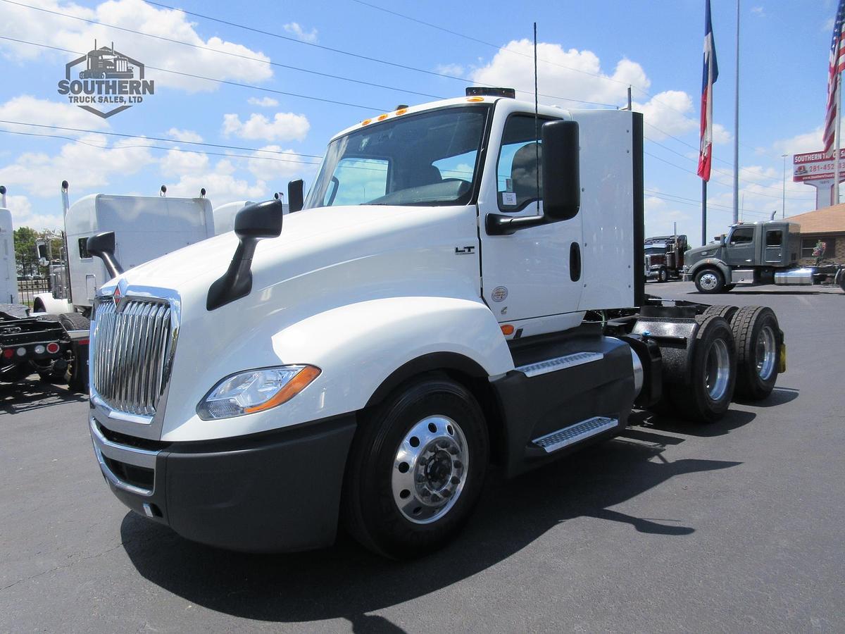 Used 2021 INTERNATIONAL LT
