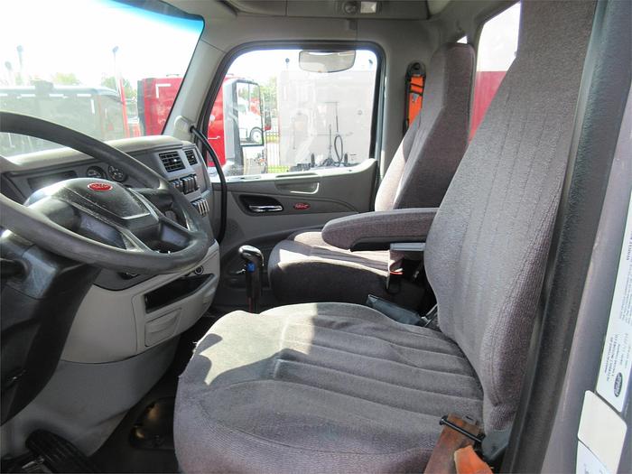 Used 2019 PETERBILT 567