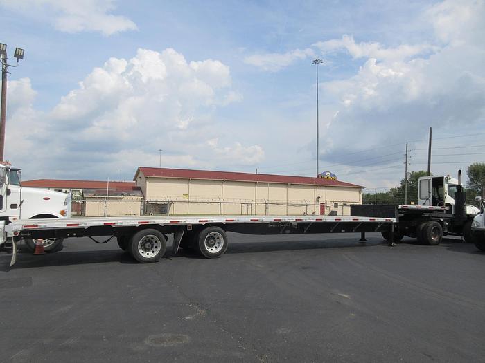 Used 2021 UTILITY 53 CAL LEGAL REAR SLIDE