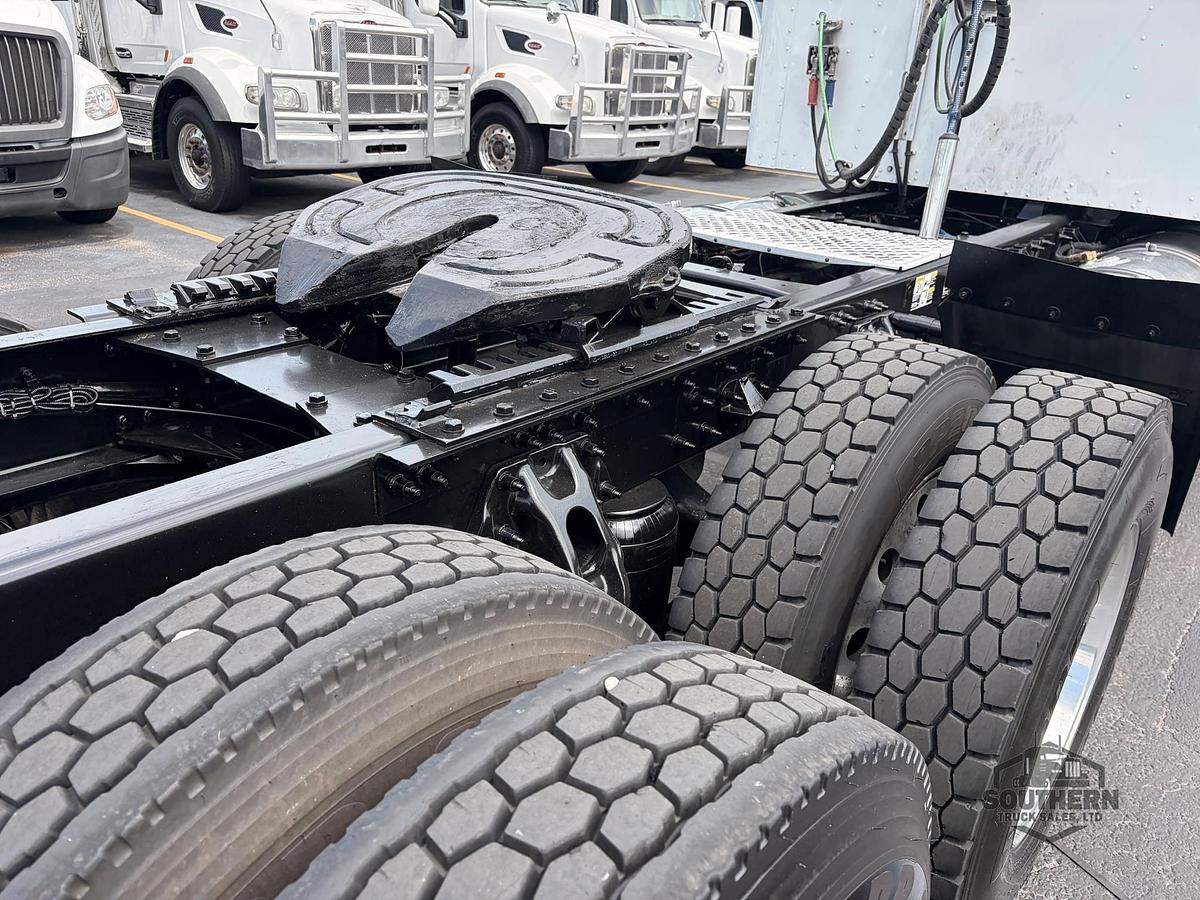 Used 2019 KENWORTH T800