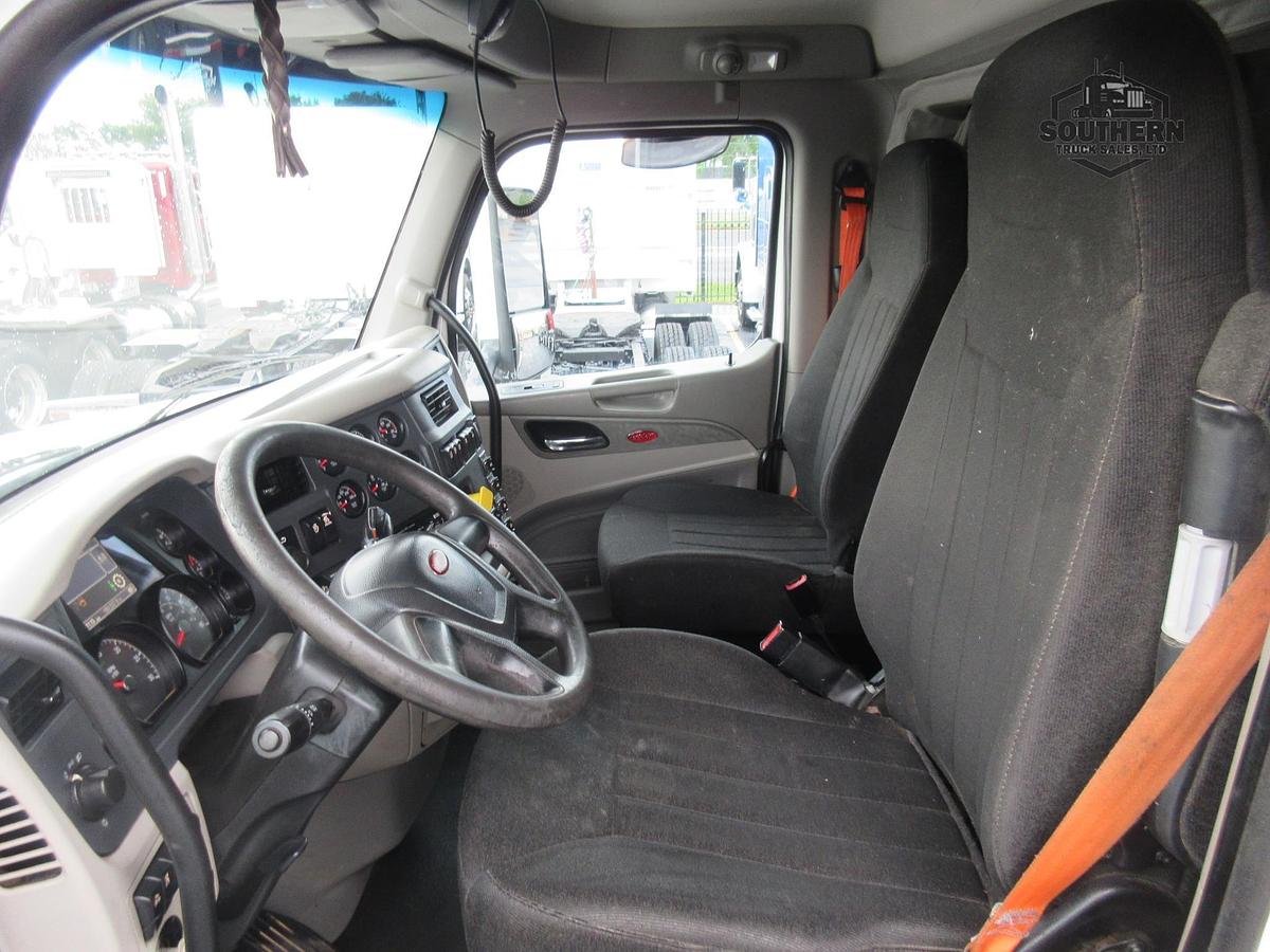 Used 2019 PETERBILT 567