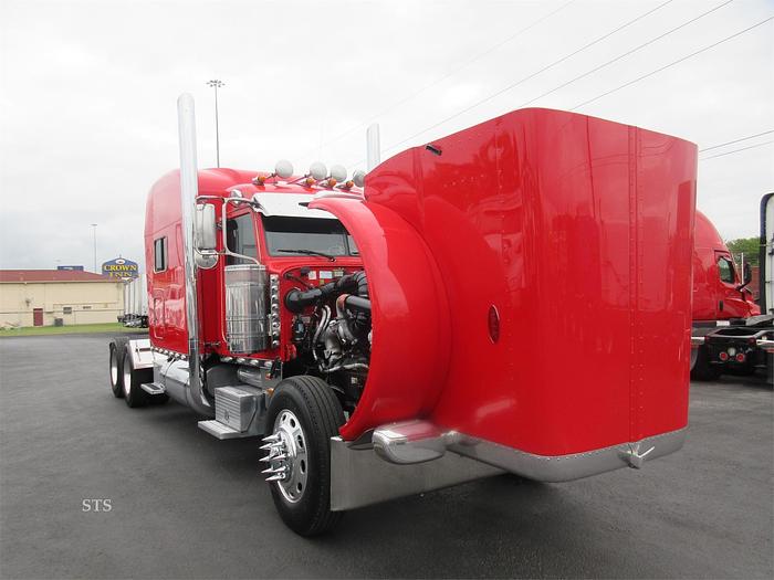 Used 2015 PETERBILT 389