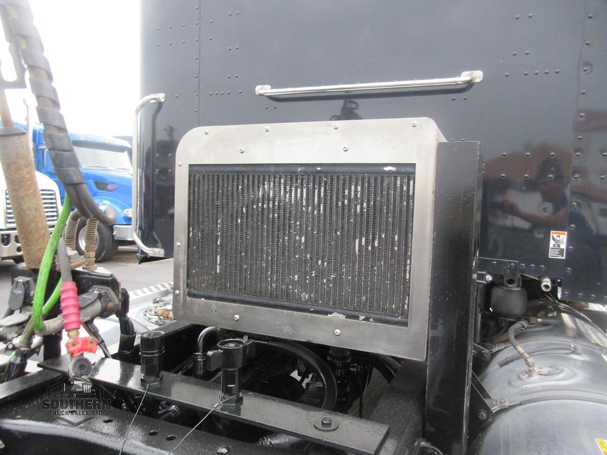 Used 2023 KENWORTH T880