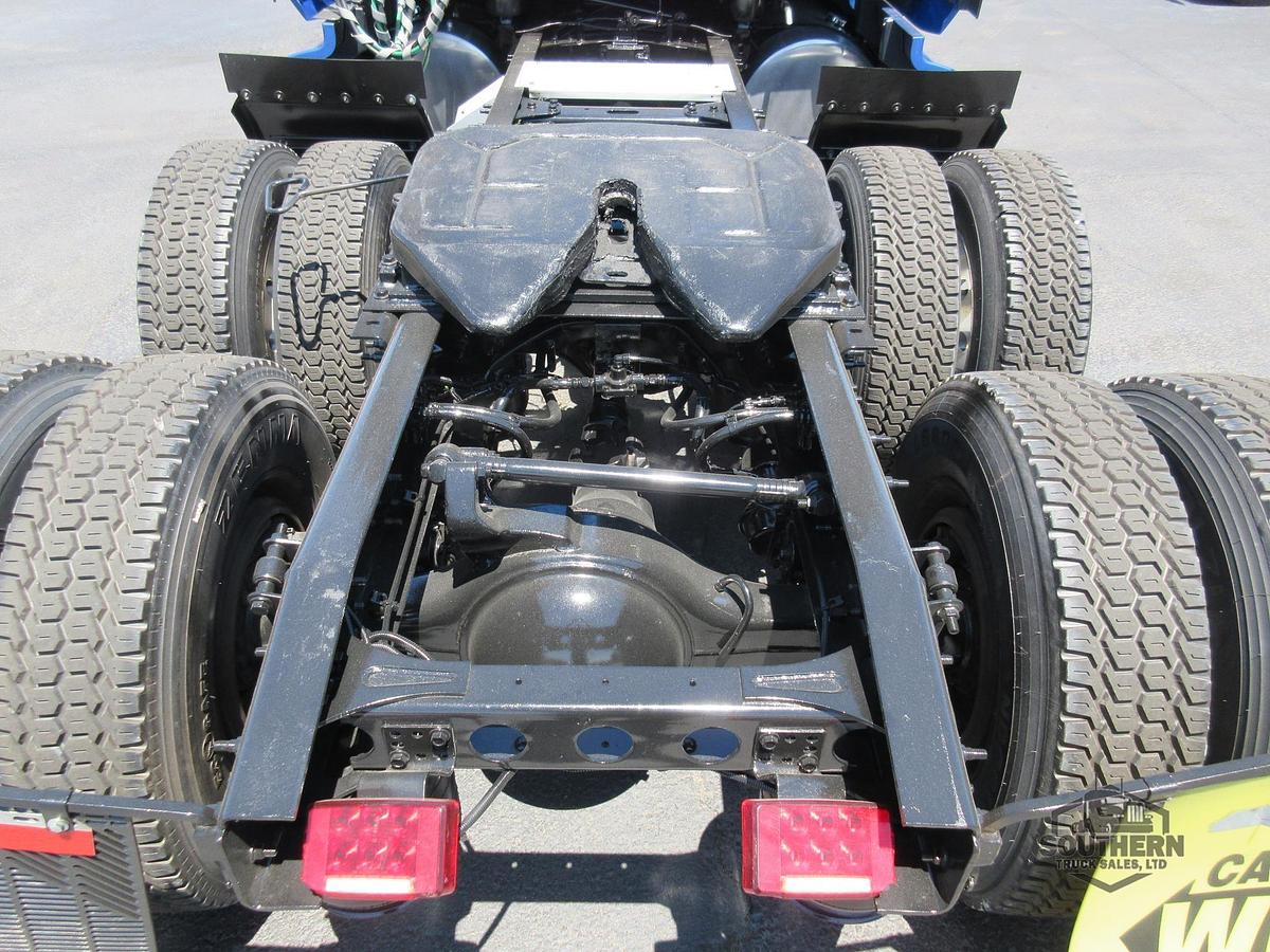 Used 2021 INTERNATIONAL LT
