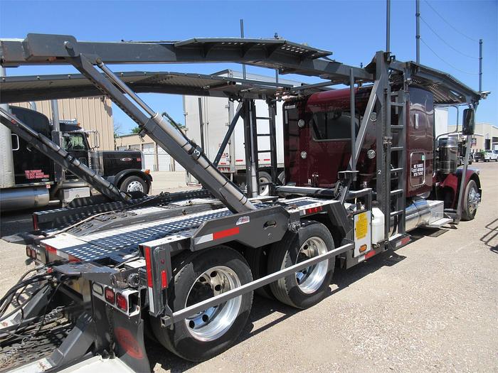 Used 2020 PETERBILT 389