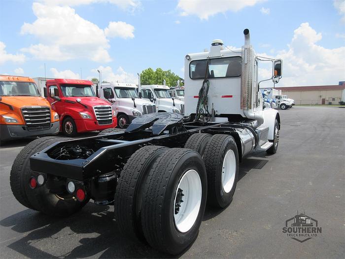 Used 2015 PETERBILT 365