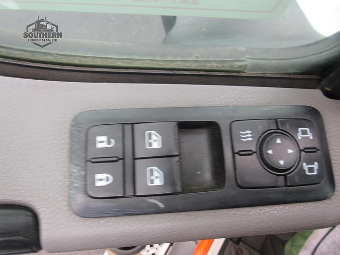 Used 2021 INTERNATIONAL LT