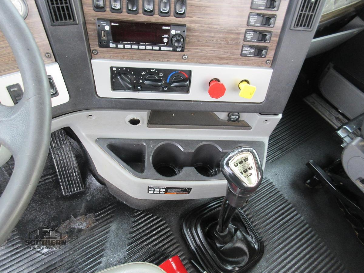 Used 2019 FREIGHTLINER CORONADO 122 SD