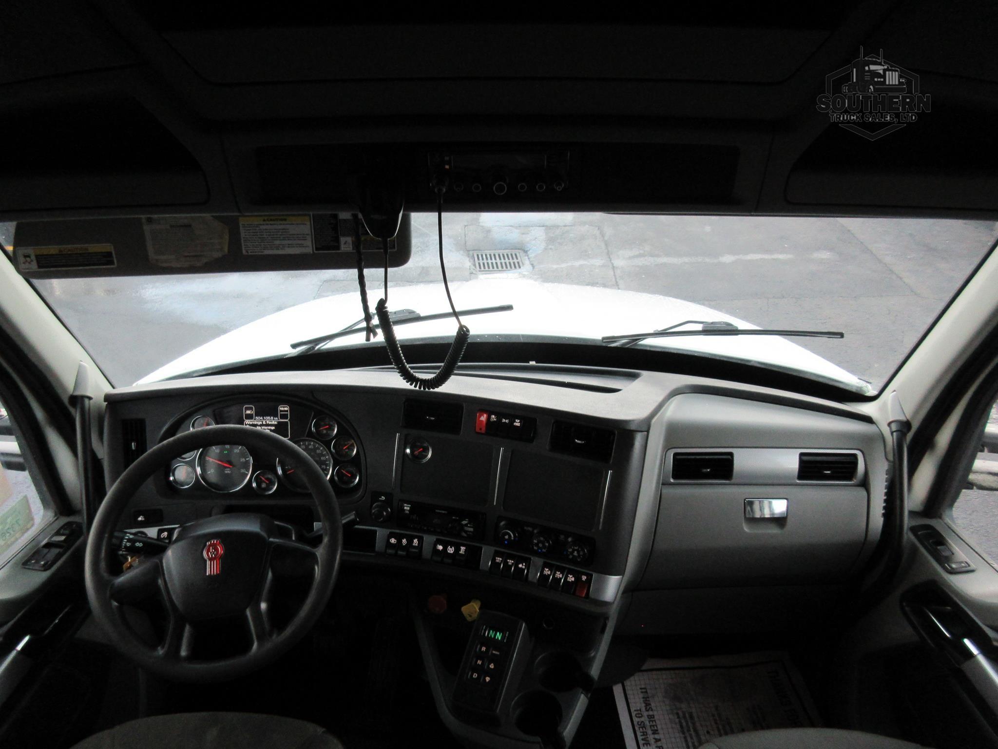 Used 2020 KENWORTH T880
