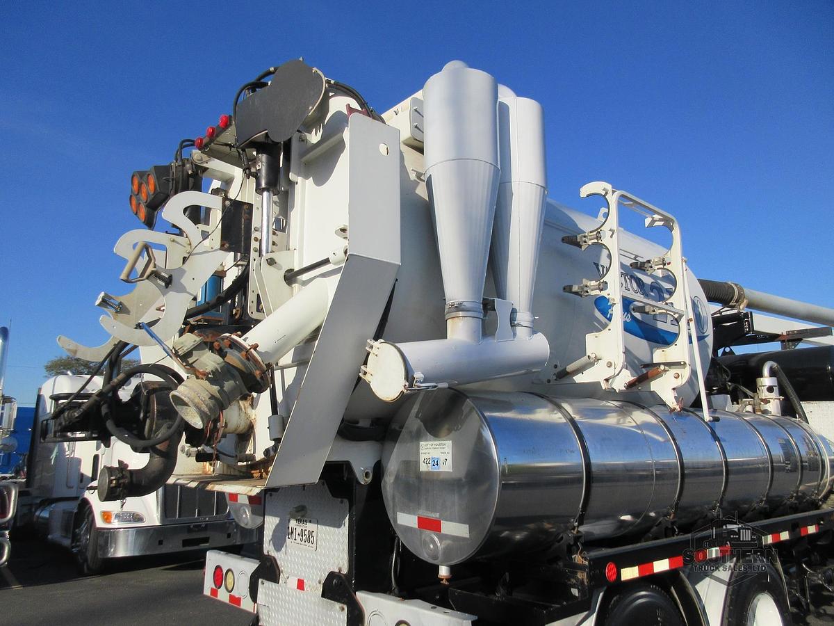 Used 2013 KENWORTH T800