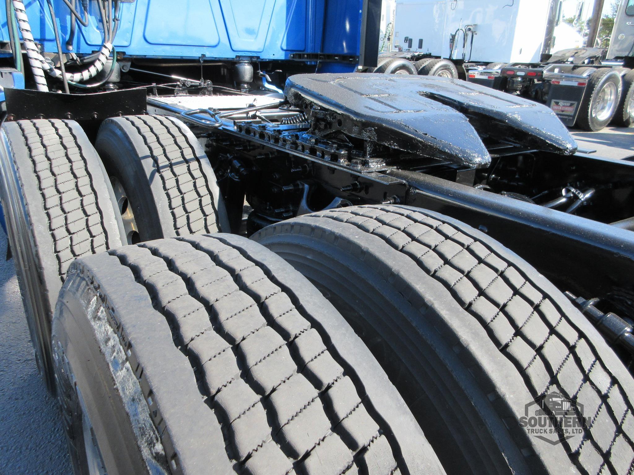 Used 2021 INTERNATIONAL LT