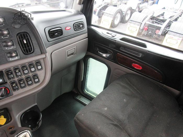 Used 2019 PETERBILT 389