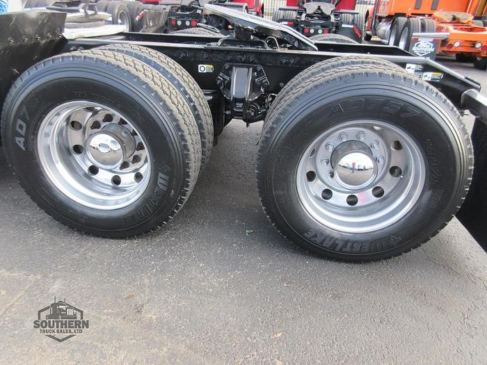 Used 2015 PETERBILT 579