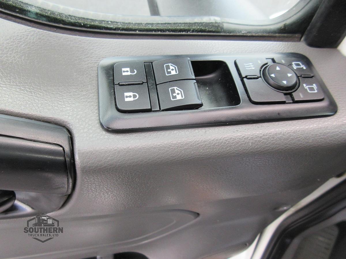Used 2022 INTERNATIONAL LT