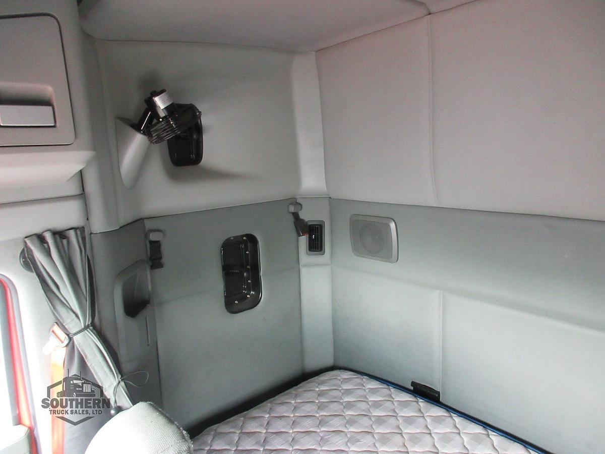 Used 2019 KENWORTH T680