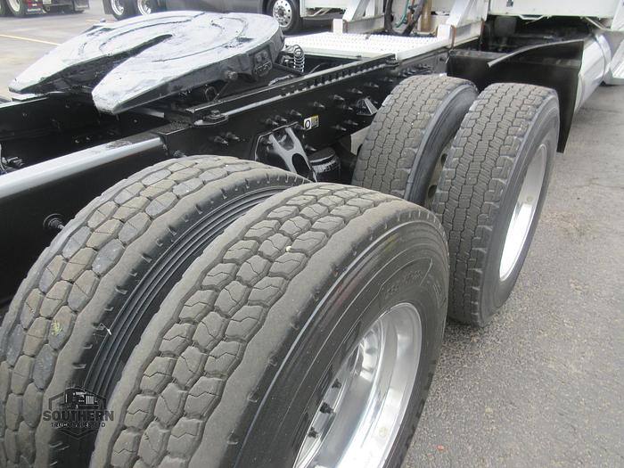 Used 2020 PETERBILT 389