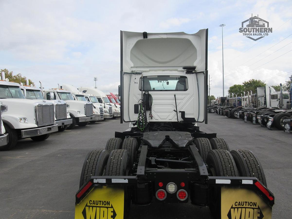 Used 2021 INTERNATIONAL LT