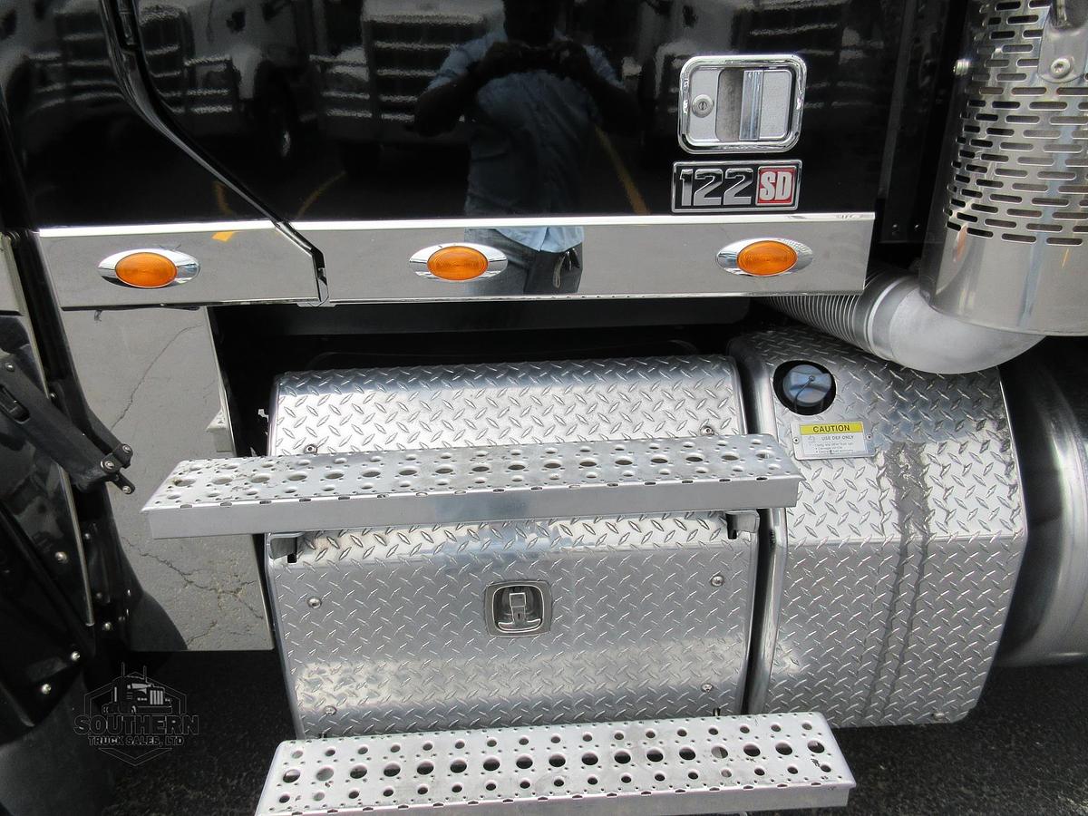 Used 2023 FREIGHTLINER CORONADO 122 SD