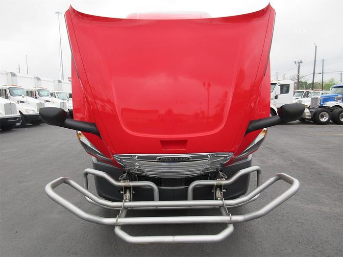 Used 2021 FREIGHTLINER CASCADIA 126