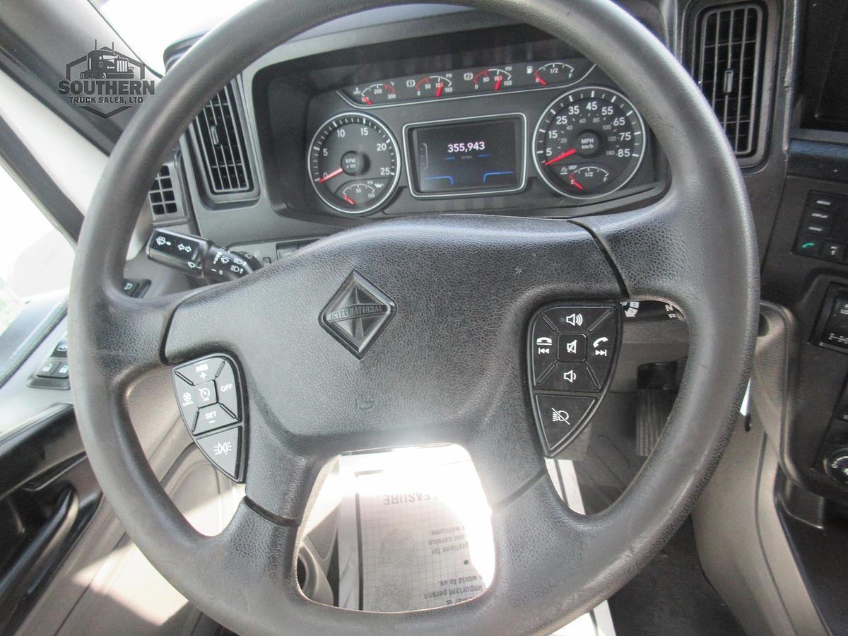 Used 2021 INTERNATIONAL LT