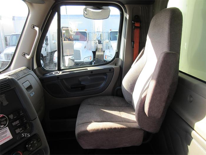 Used 2016 FREIGHTLINER CASCADIA 125