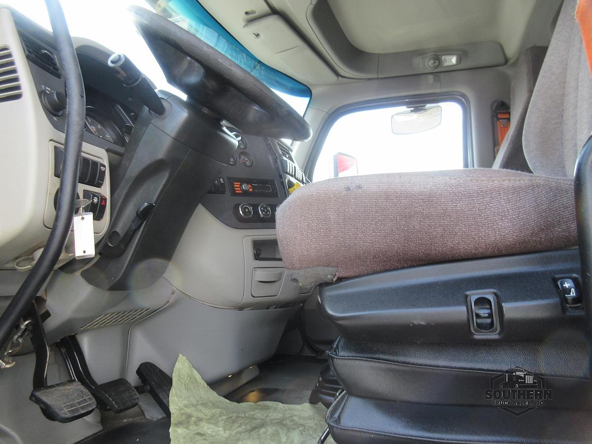 Used 2020 PETERBILT 567