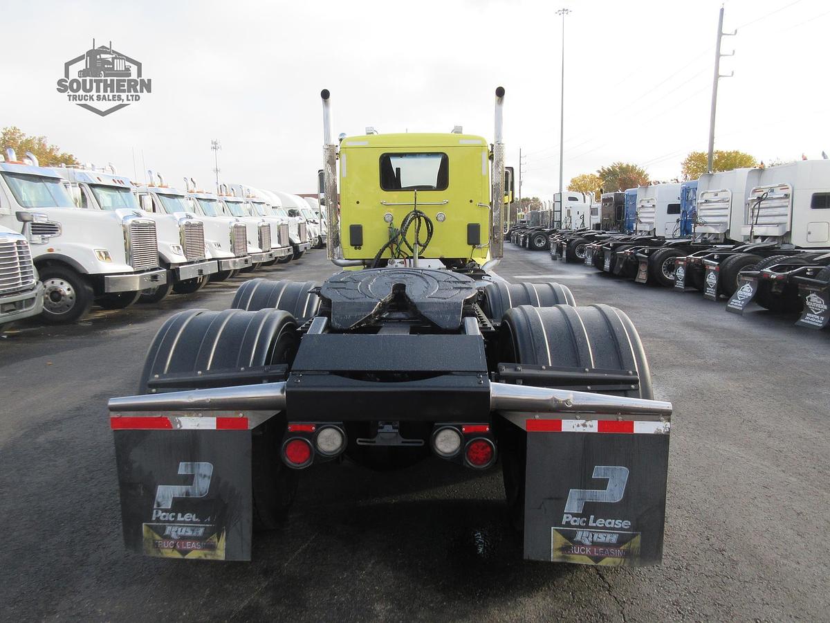 Used 2020 PETERBILT 567